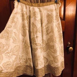 Light beige skirt